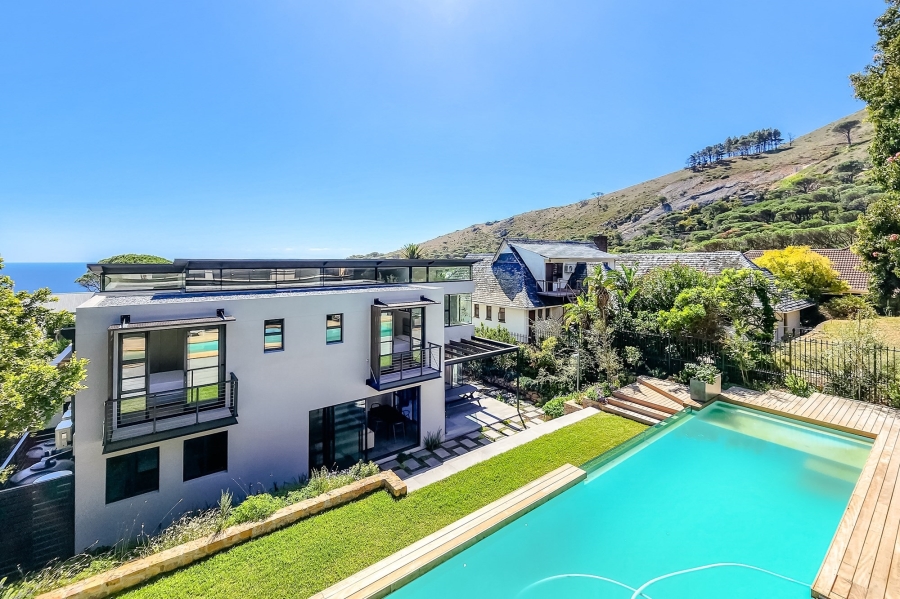 6 Bedroom Property for Sale in Camps Bay Western Cape
